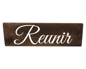 Reunir Spanish Wood Decor