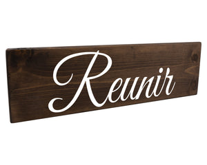 Reunir Spanish Wood Decor